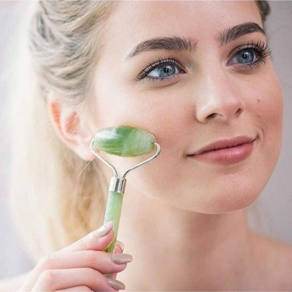 2 IN 1 JADE ROLLER AND GUASHA